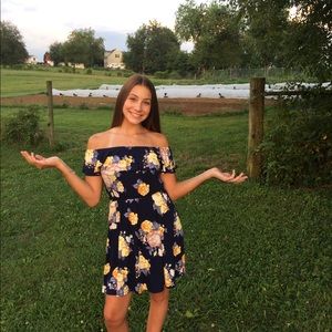 Meet your Posher, Katelyn